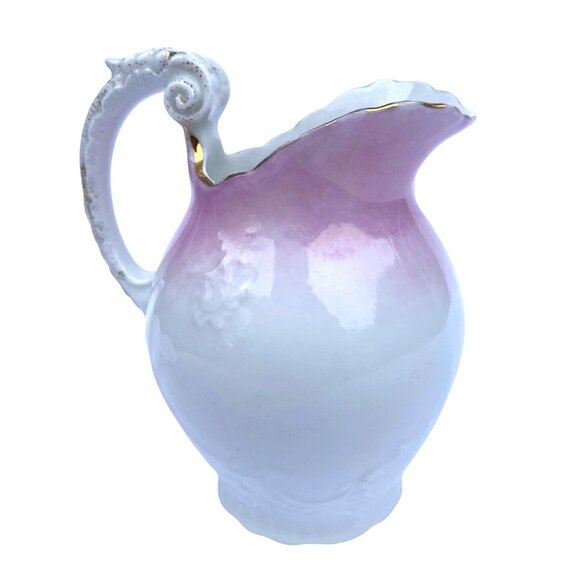 Antique Made in Austria Carlsbad China Pink & White Porcelain Creamer Gold Trim - Picture 1 of 5